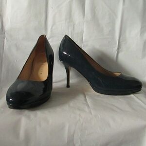 Patent Leather Ukies Beautiful Blue Heels